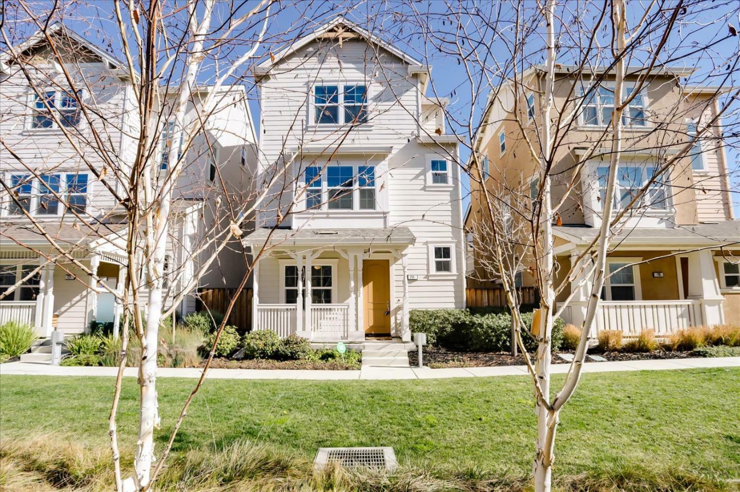 Property Photo: 711 Cannery Place CA 95112
