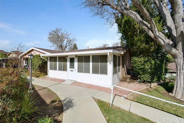 Property Photo:  19153 Ave Of The Oaks B  CA 91321 