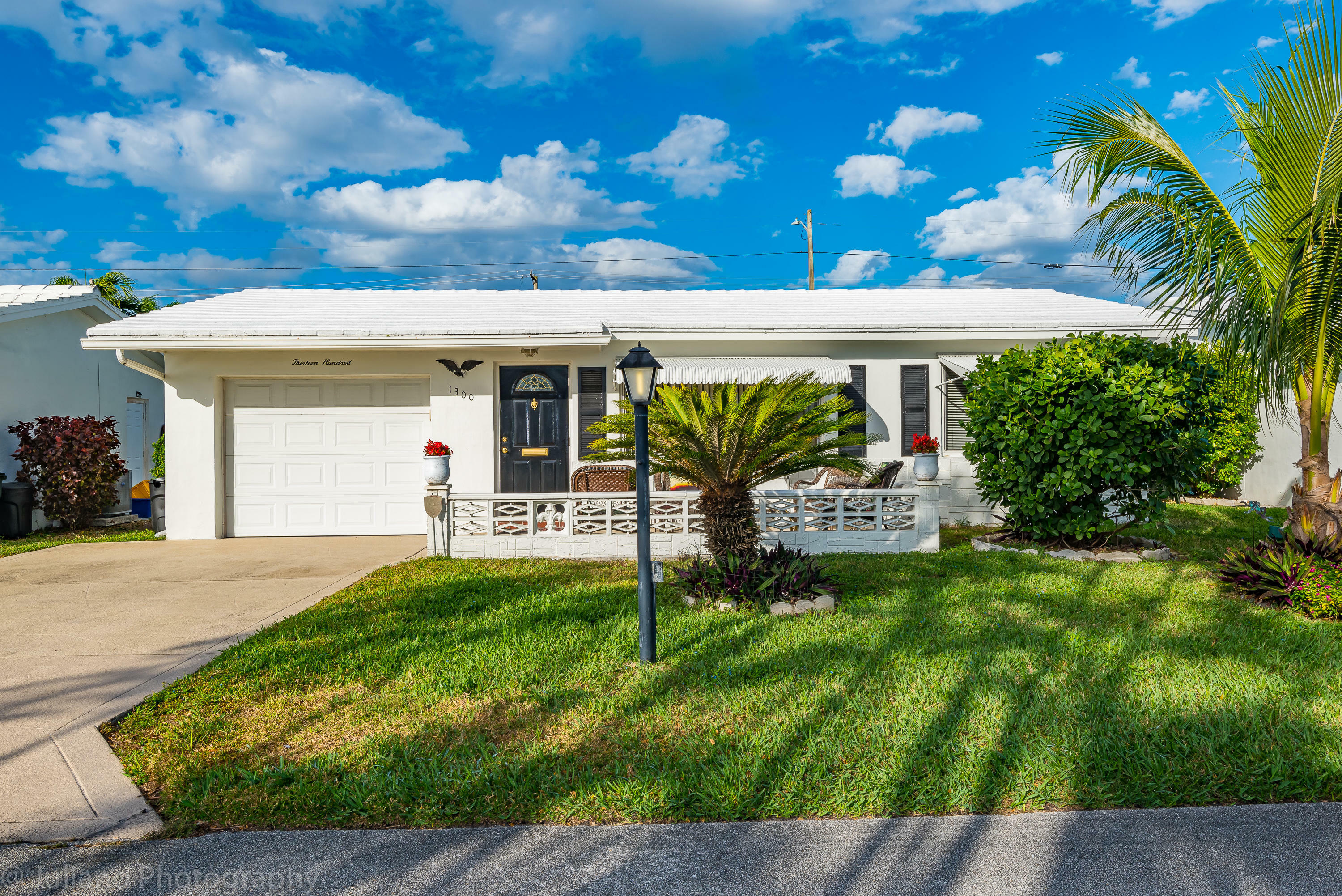 Property Photo:  1300 SW 24th Street  FL 33426 