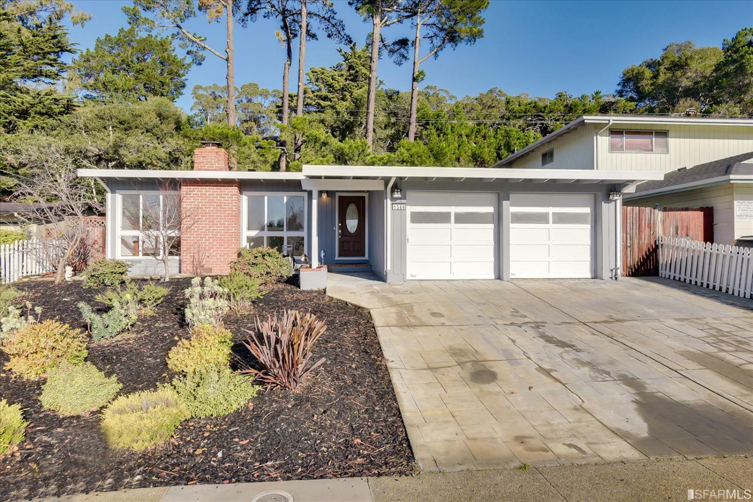 Property Photo: 1366 Ridgewood Drive CA 94030