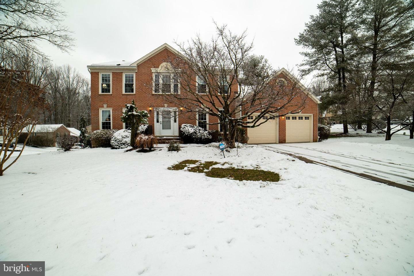 Property Photo: 20600 Bell Bluff Road MD 20879