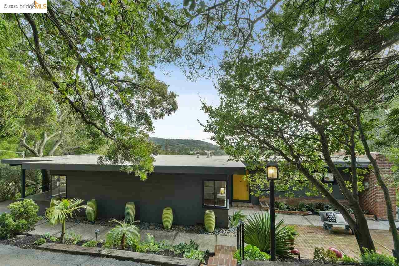 Property Photo:  4530 Saint Andrews  CA 94605 