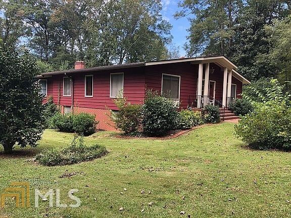 Property Photo:  122 Old Wells Rd  GA 31833 