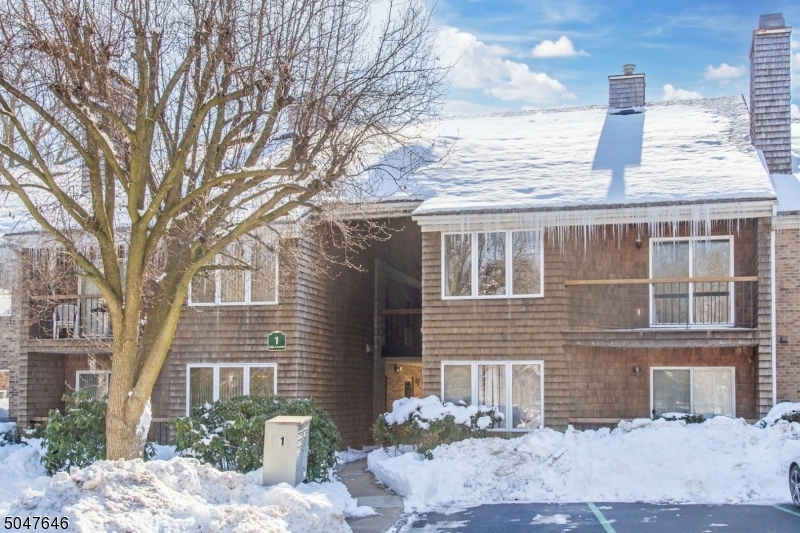 Property Photo: 1 Tulip Cres 2D NJ 07424