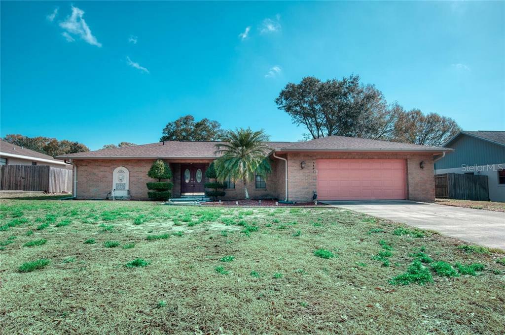 Property Photo:  5441 Houston Drive  FL 33809 
