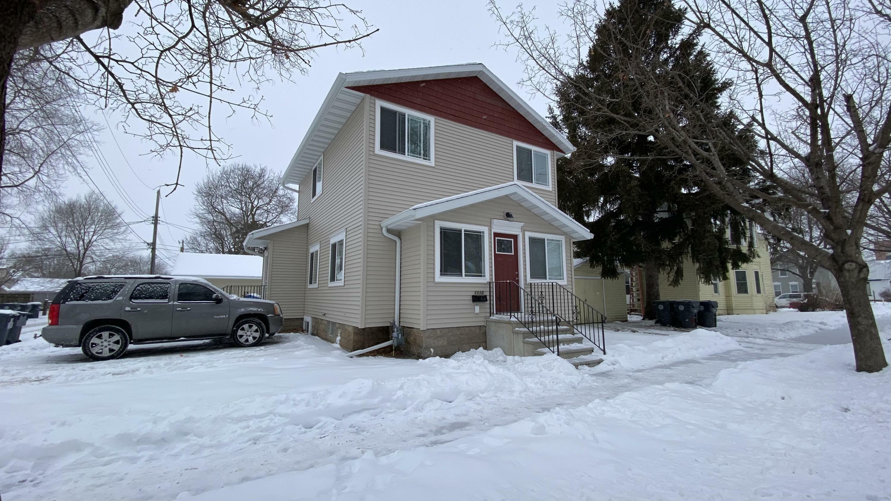 Property Photo:  1110 10th St S  WI 54601 