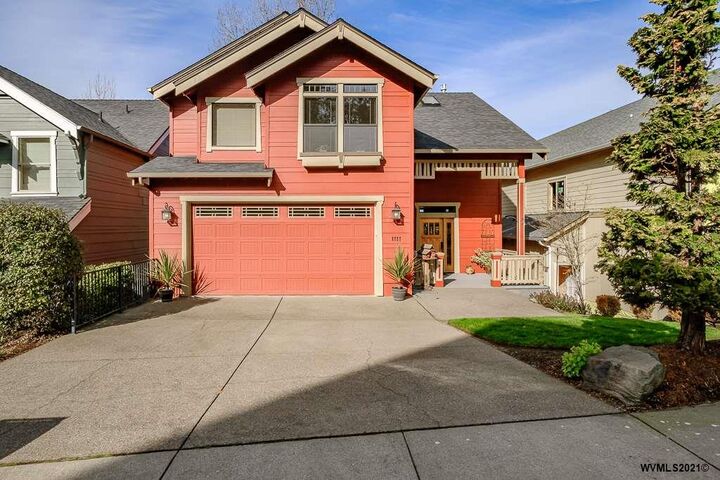 2727  Vibbert St S  Salem OR 97302 photo