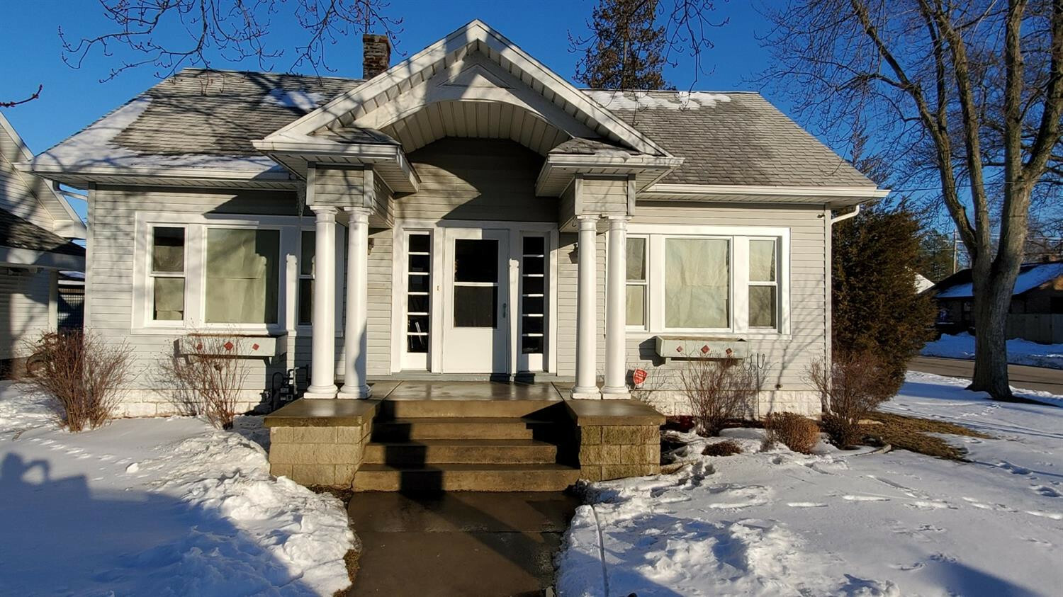 Property Photo: 154 Sanborn Street IN 46360