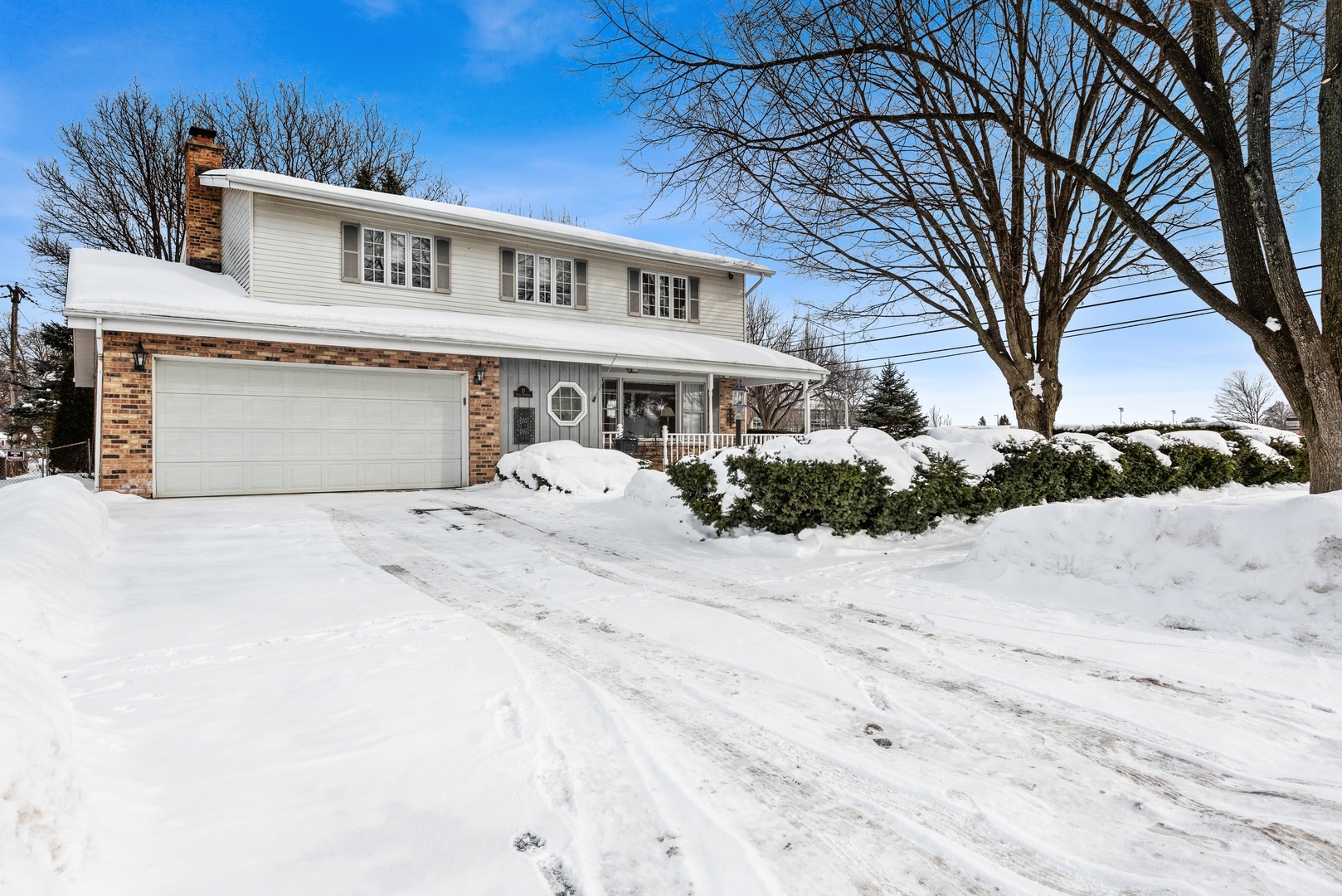 Property Photo:  21 S Evanston Avenue  IL 60004 