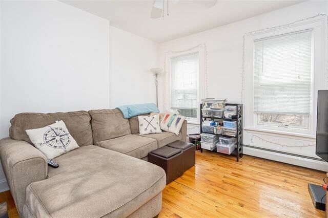Property Photo:  205 York St 2  NJ 07302 
