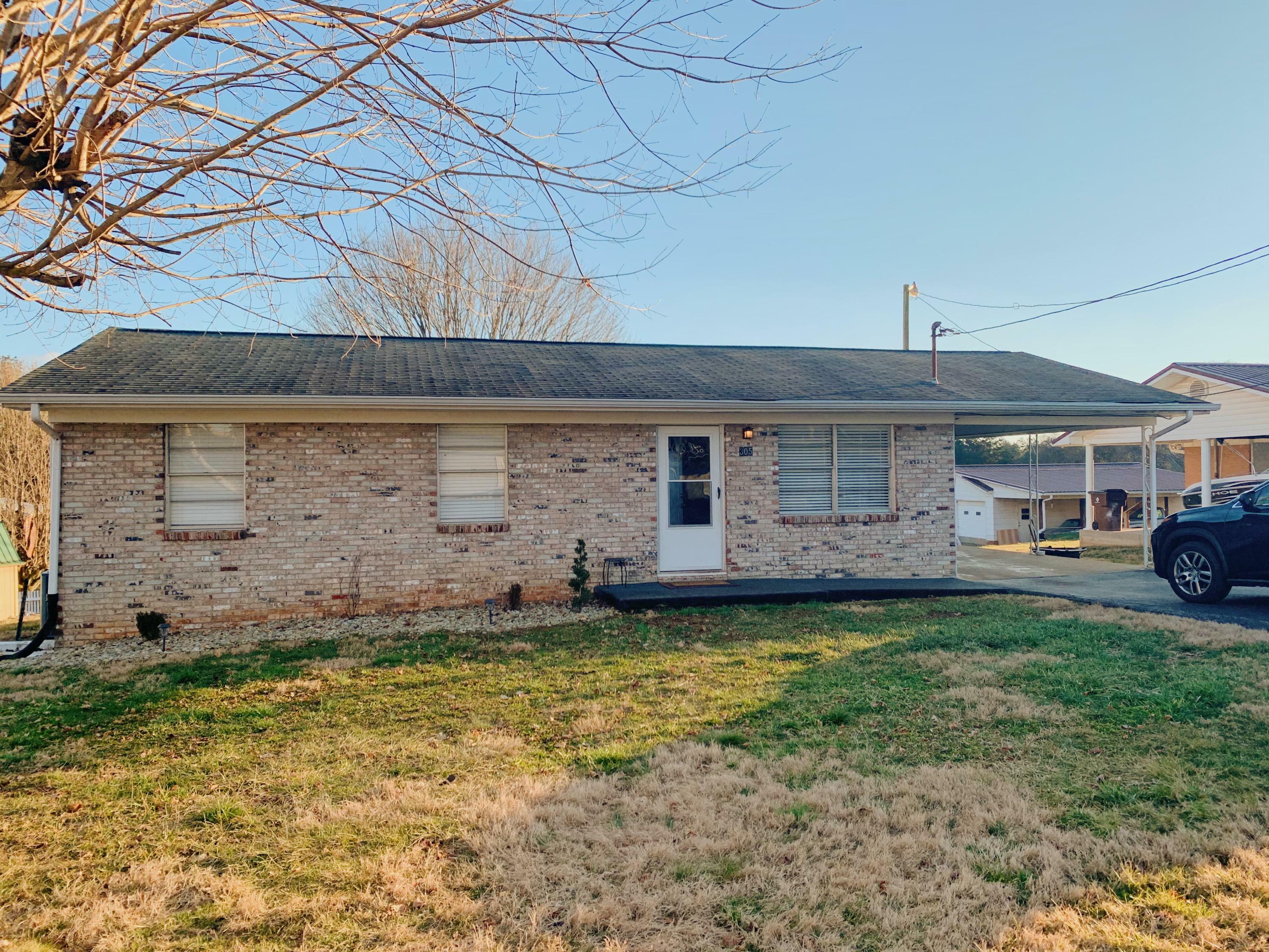 Property Photo: 305 Summitt Heights Dr. TN 37760