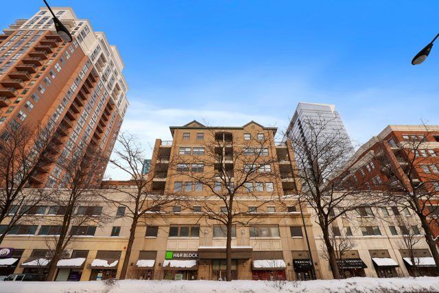 Property Photo:  1111 S State Street A407  IL 60605 