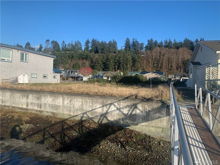 Property Photo: 3700 Steelhead Dr WA 98253
