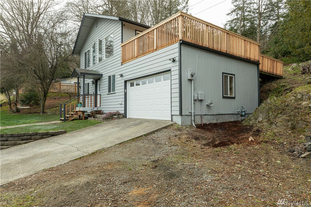 Property Photo:  15396 Dewey Crest Lane  WA 98221 