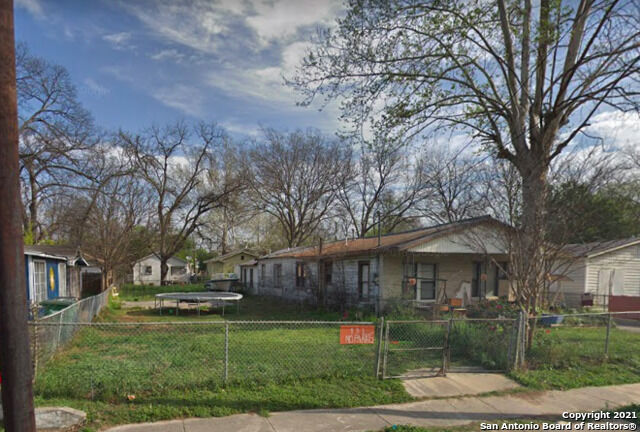 131 Arizona Ave  San Antonio TX 78207 photo