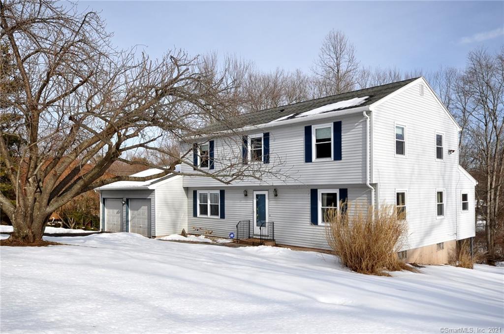 Property Photo:  38 Hillside Road  CT 06416 