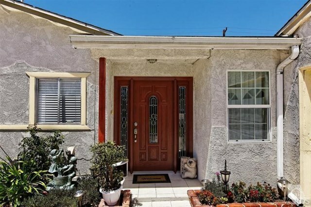 Property Photo:  2133 Magnolia Street  CA 93065 