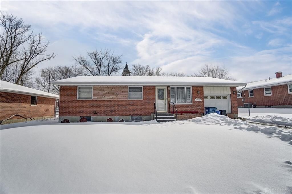 Property Photo: 1376 Falke Drive OH 45432