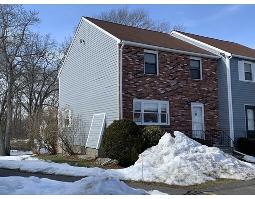 Property Photo: 1 Franklin Square K1 MA 02368