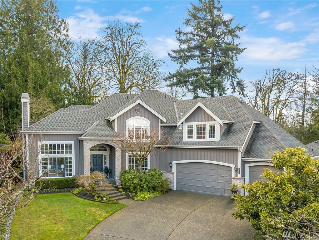 Property Photo: 455 Everwood Ct NW WA 98027