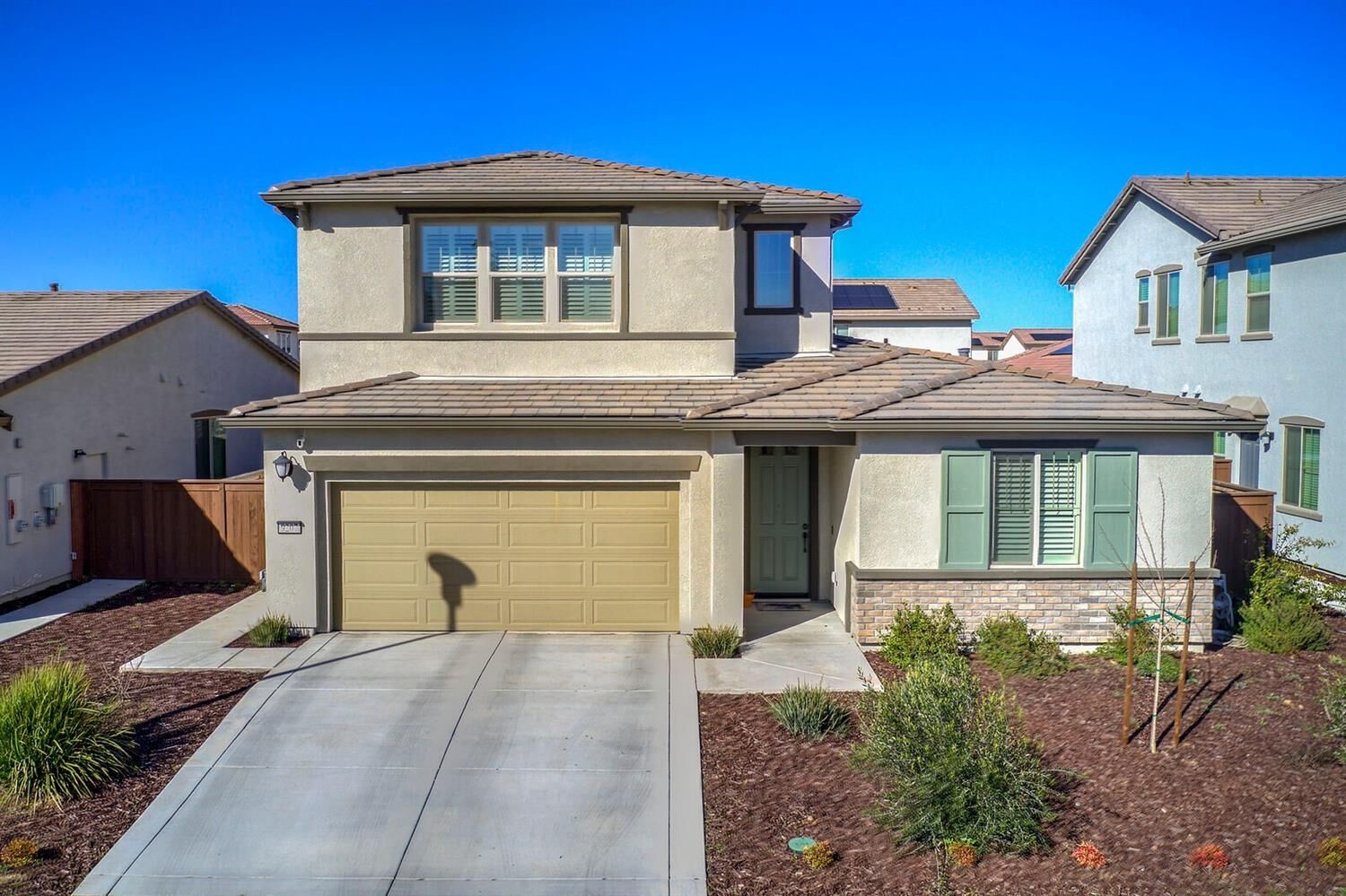 Property Photo:  9207 Sweet Acacia  CA 95829 