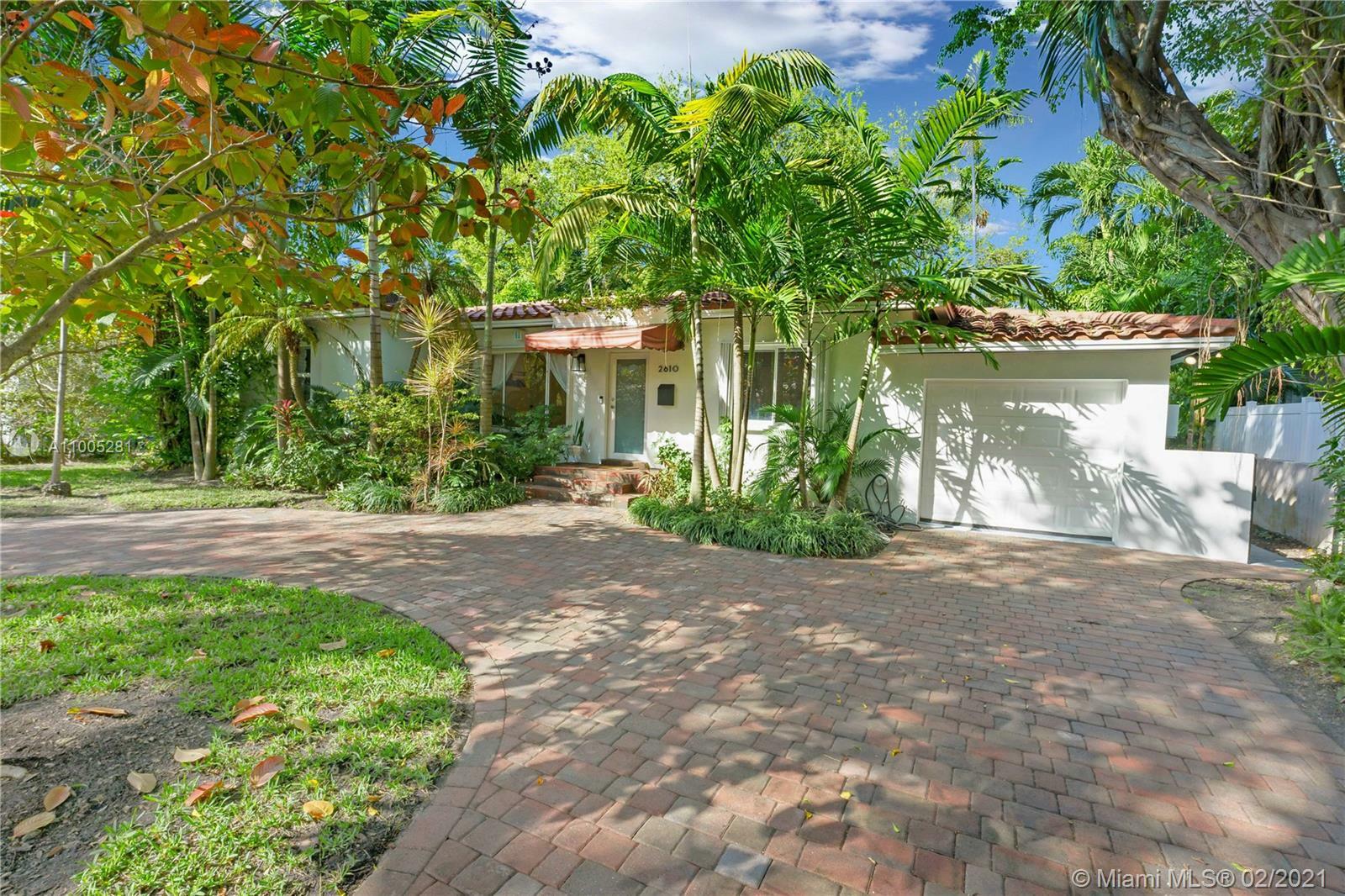 Property Photo:  2610 Hilola St  FL 33133 