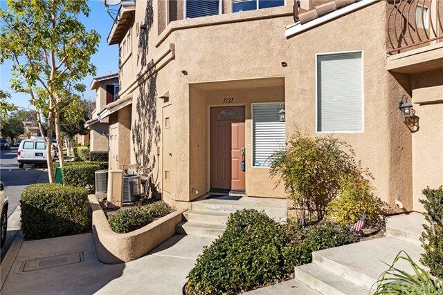 Property Photo:  1127 S Positano Avenue  CA 92808 