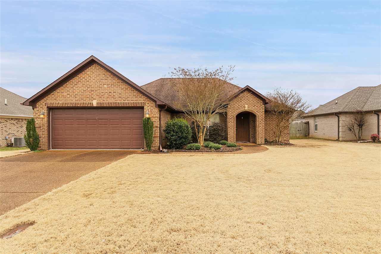 Property Photo:  42 Hamlett Cove  TN 38305 