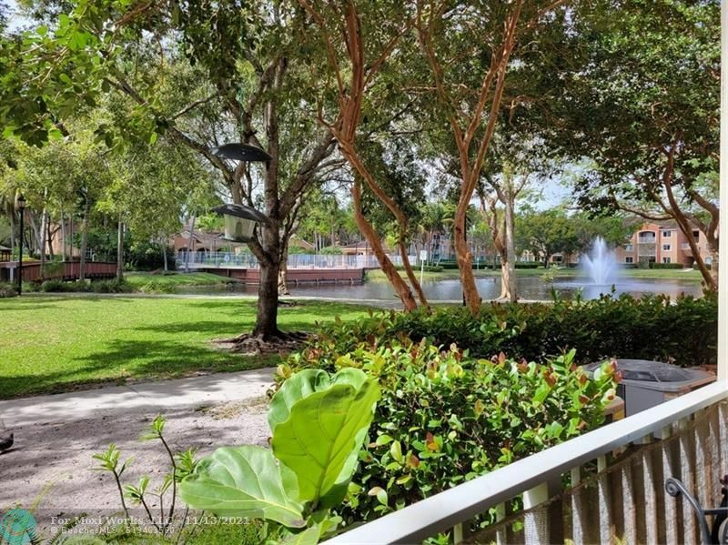 3854 Lyons Rd 106  Coconut Creek FL 33073 photo