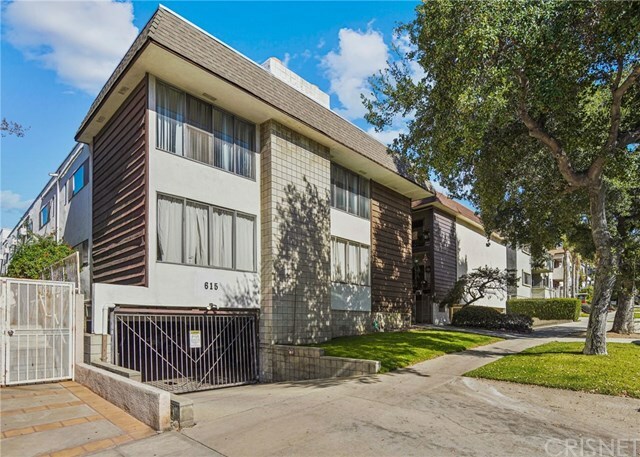 Property Photo:  615 E Olive Avenue D  CA 91501 