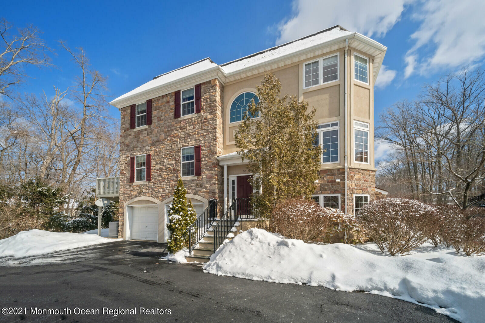 Property Photo:  32 W Aspen Way  NJ 07747 