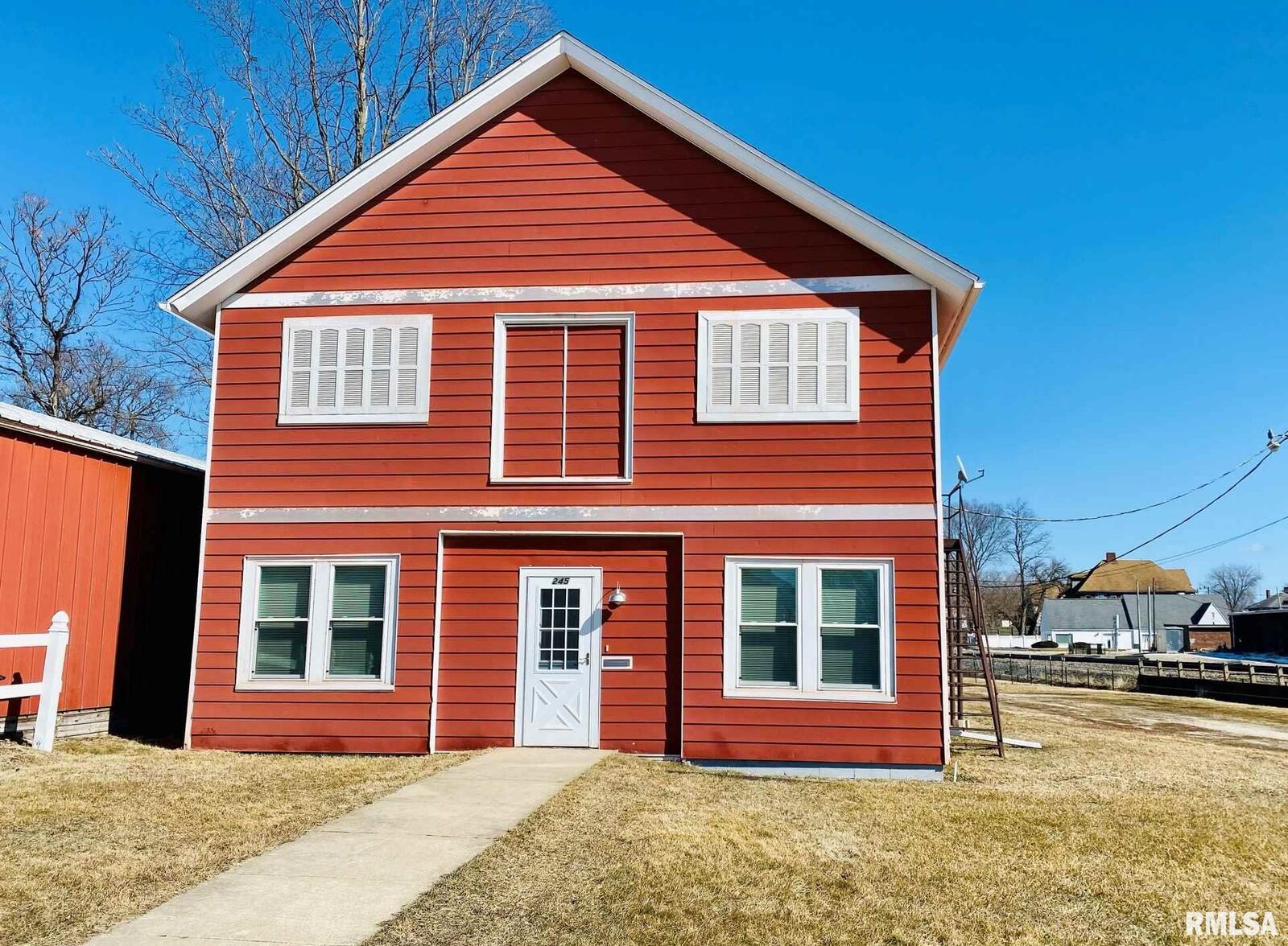 Property Photo:  245 N Cherry Street  IL 61401 