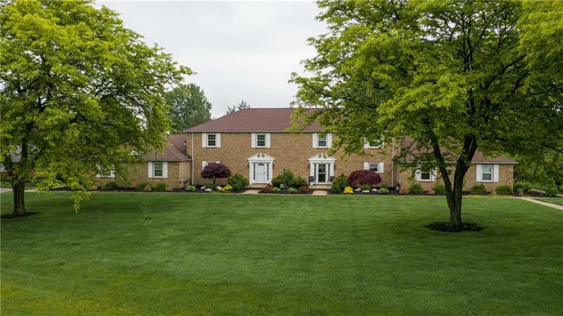 Property Photo:  112 Clubhouse Dr B  PA 16159 