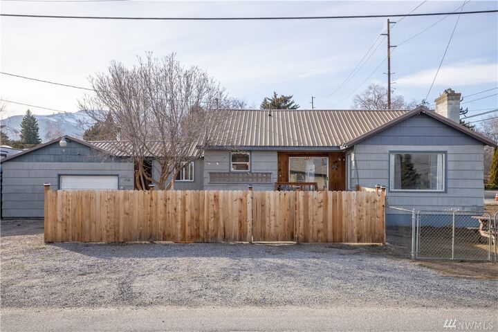 1724 Stella Ave N  Wenatchee WA 98801 photo