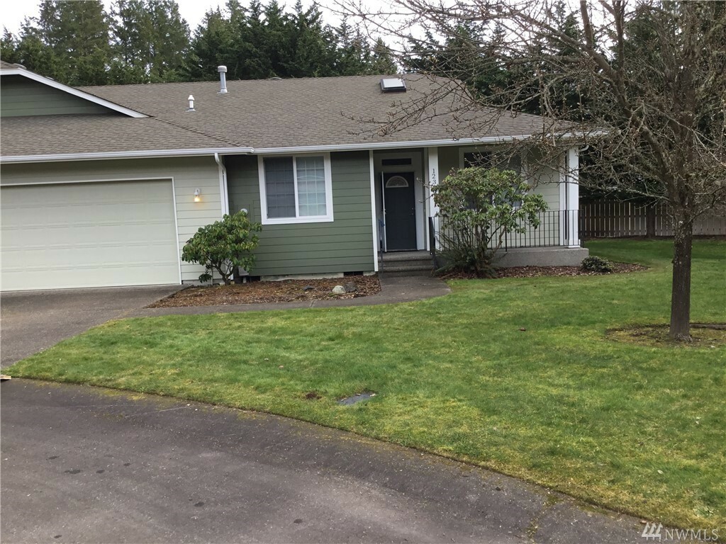 Property Photo:  12309 38th Av Ct NW  WA 98332 