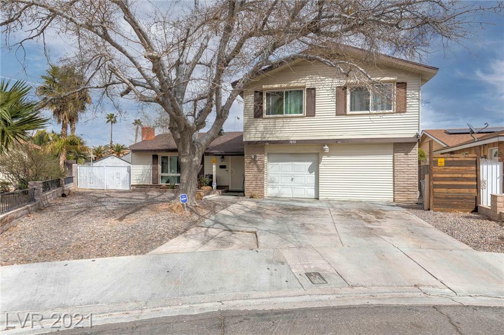 Property Photo:  3850 Azui Place  NV 89121 