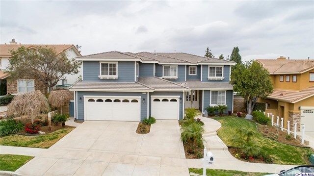 Property Photo:  721 Cinnabar Place  CA 93065 