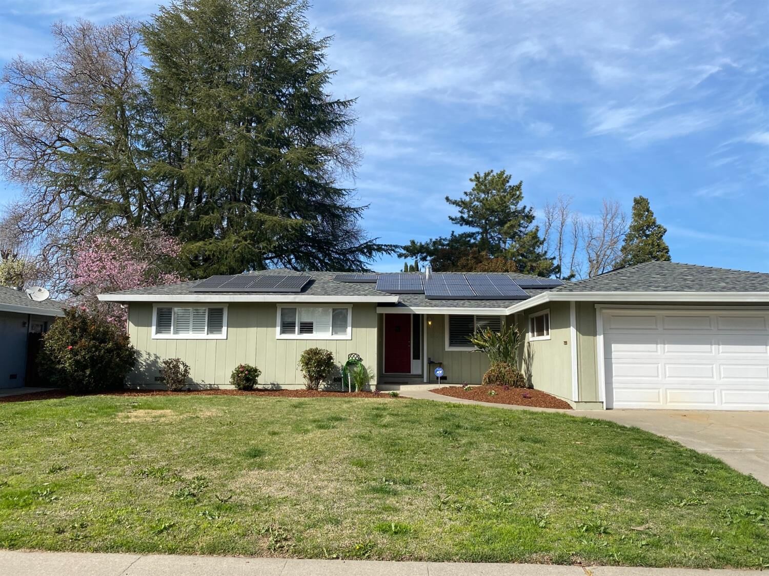 Property Photo:  6244 Riverside Boulevard  CA 95831 