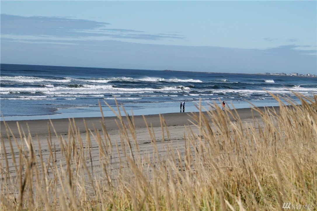 Property Photo: 1600 W Ocean Ave 713 WA 98595