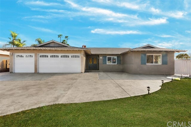 Property Photo:  849 S Norse Circle  CA 92806 