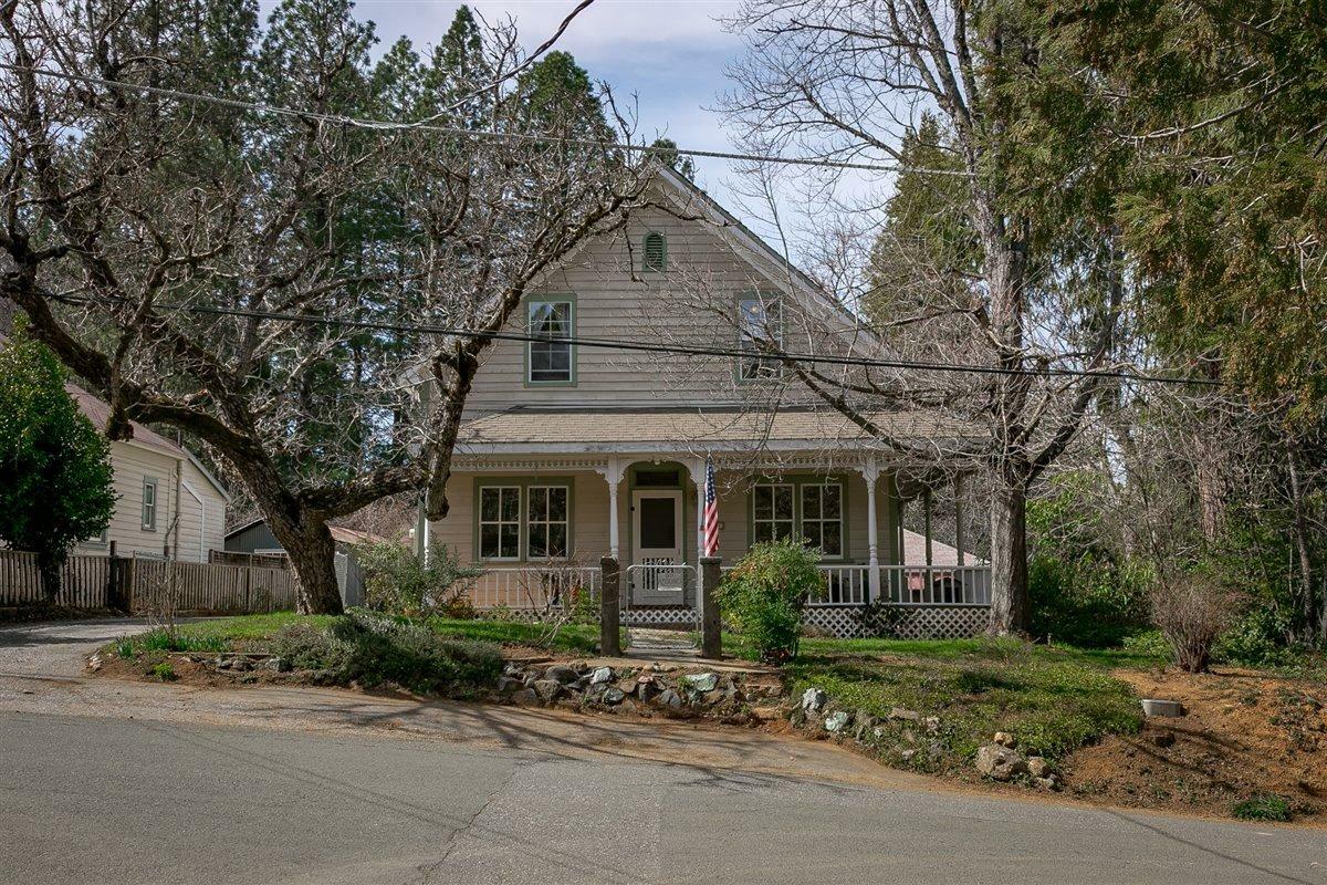 Property Photo: 344 Long Street CA 95959