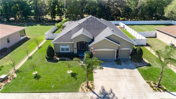 Property Photo:  2972 Oak Tree Lane  FL 33810 