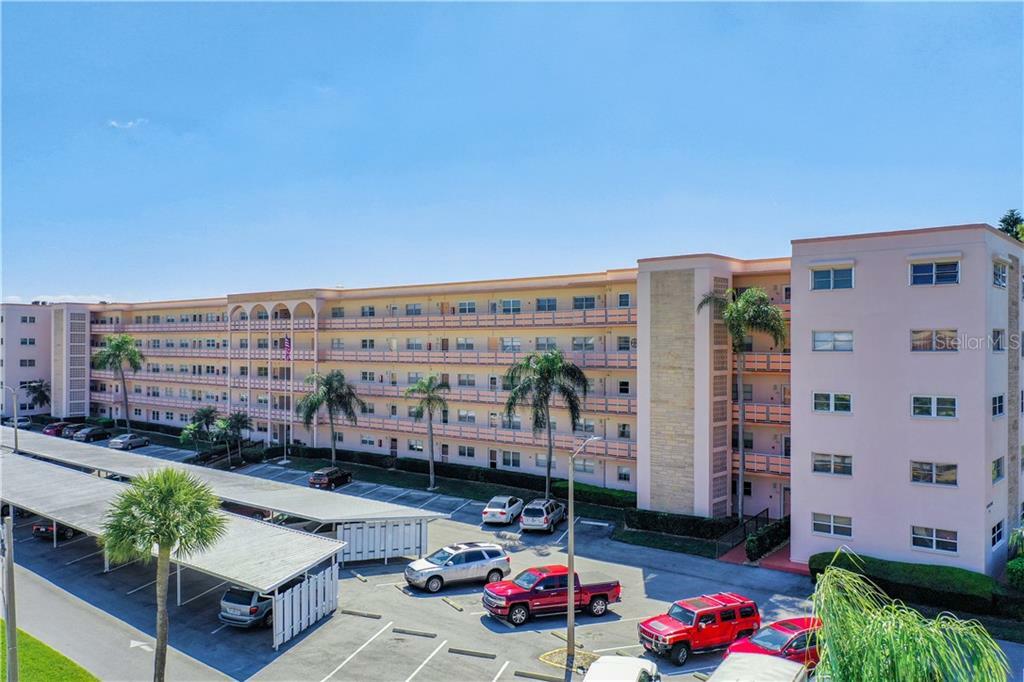 Property Photo: 5623 80th Street N 507 FL 33709
