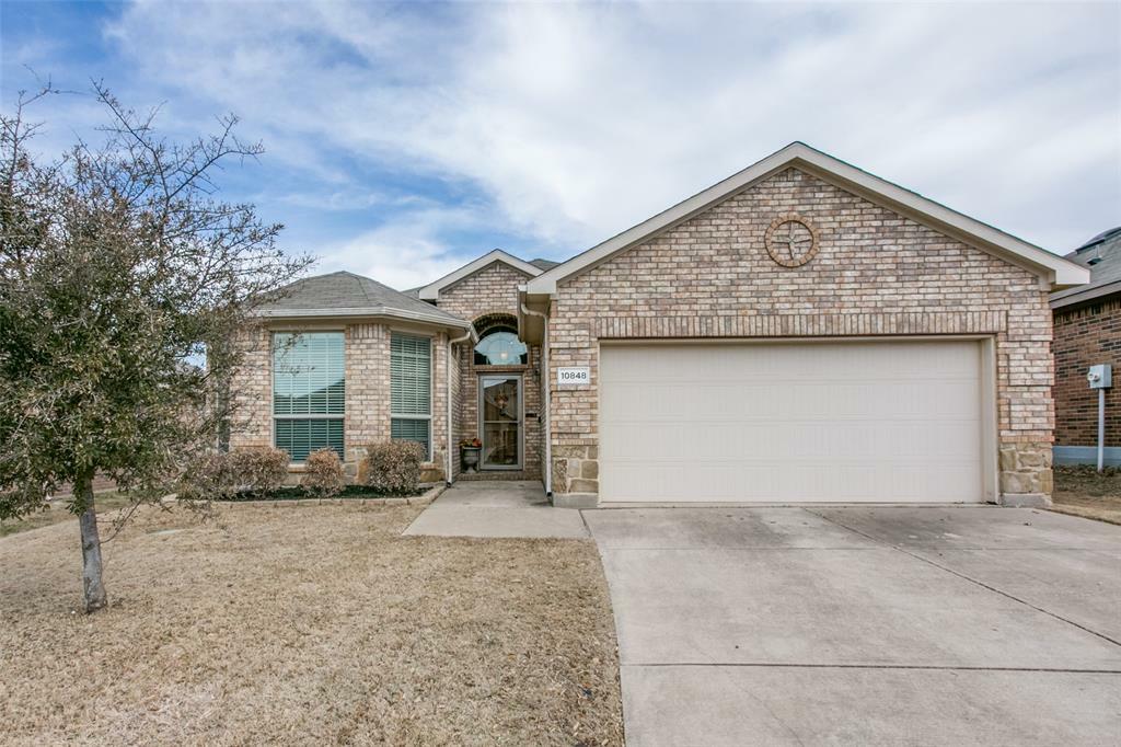 Property Photo:  10848 Irish Glen Trail  TX 76052 