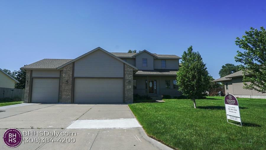 4017 Indianhead Drive  Grand Island NE 68803-6431 photo