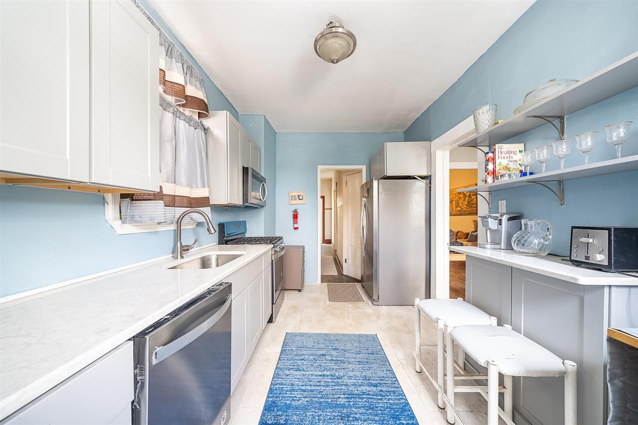 Property Photo: 130 Randolph Ave NJ 07305-1111