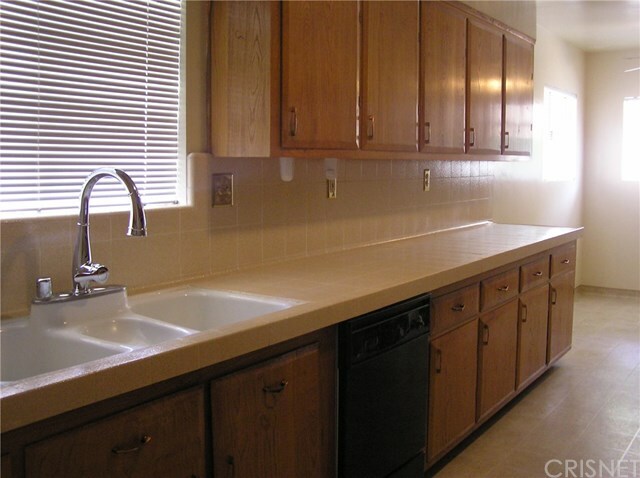 Property Photo:  211 N Buena Vista Street  CA 91505 