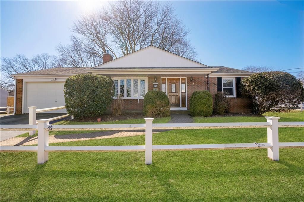 Property Photo: 147 Glenrose Dr RI 02915