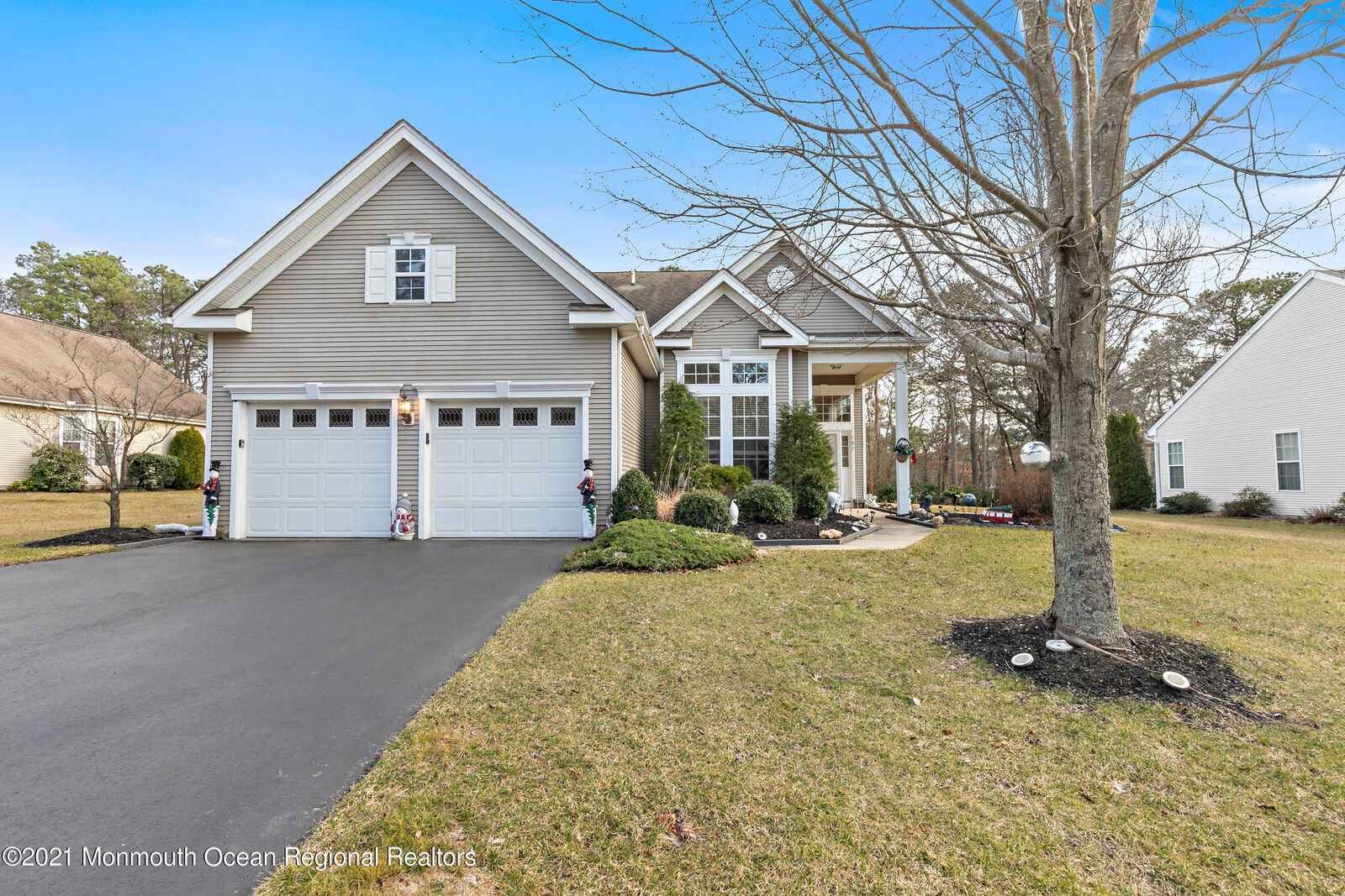 Property Photo: 107 Golf View Drive NJ 08087