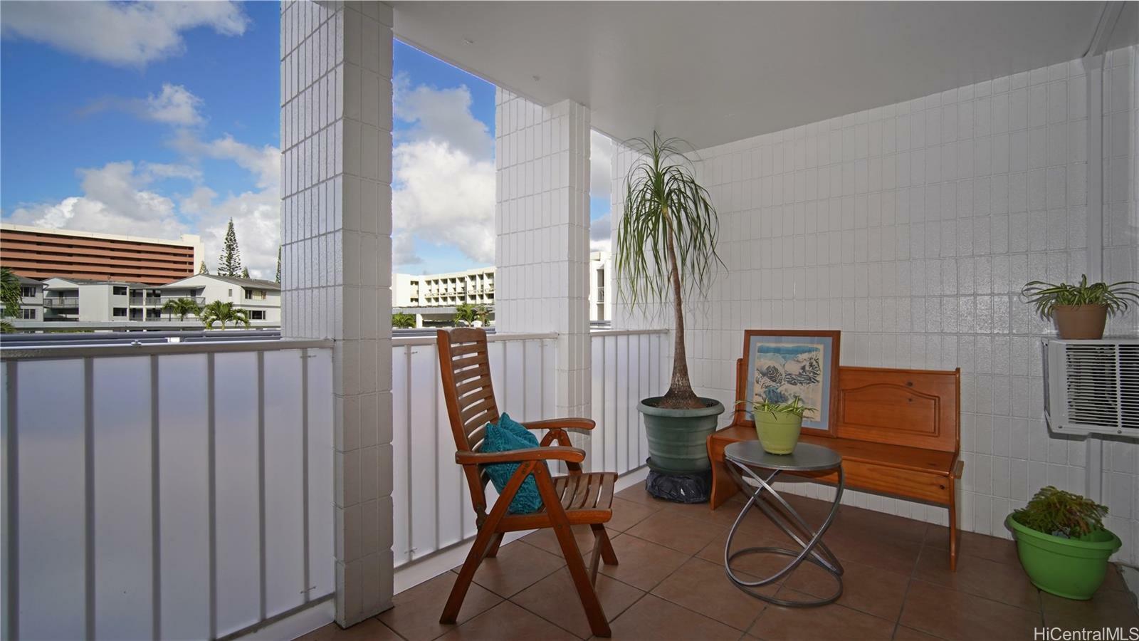 Property Photo:  46-283 Kahuhipa Street B212  HI 96744 